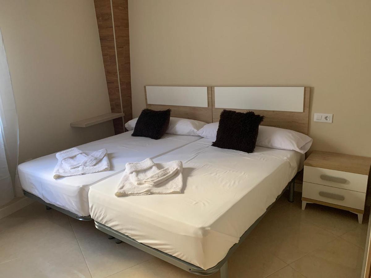Apartamentos La Union Arroyo de la Luz Kültér fotó